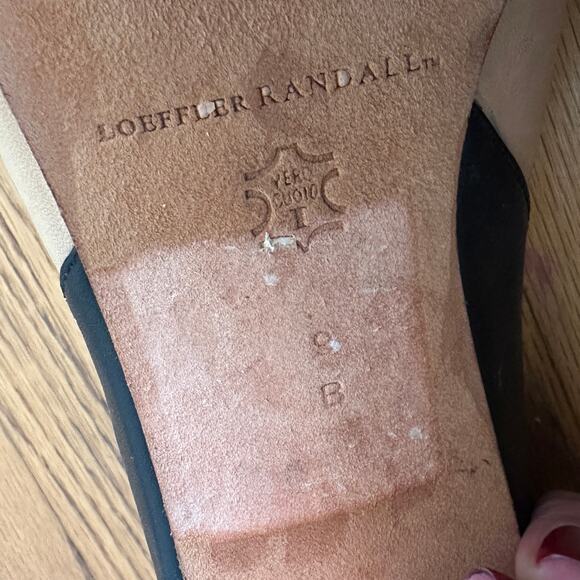 LOEFFLER RANDALL | Darcy Round Heel Peep Toe Platform Pumps | Size 9 - Picture 6 of 6